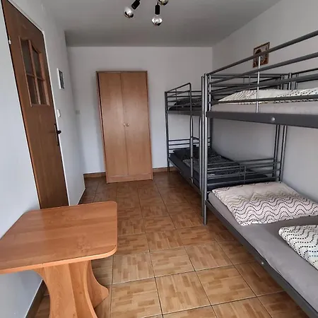 Anna 1 * نيخوجة