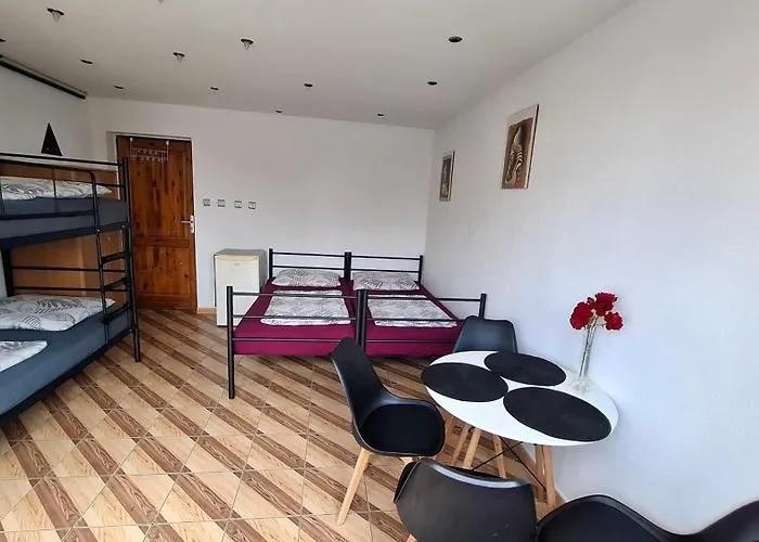 Alloggio in famiglia Anna 1 *