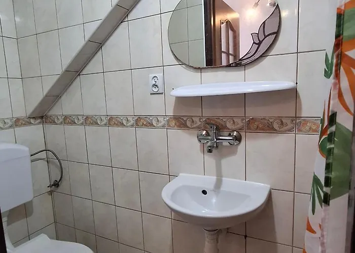 Anna 1 Alloggio in famiglia *