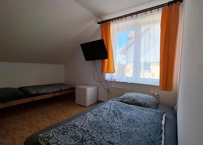 Anna 1 Alloggio in famiglia *